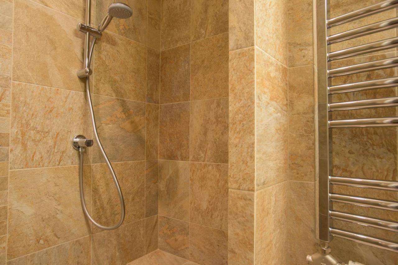 Chain Bridge Studio Apartment Budapeşte Dış mekan fotoğraf