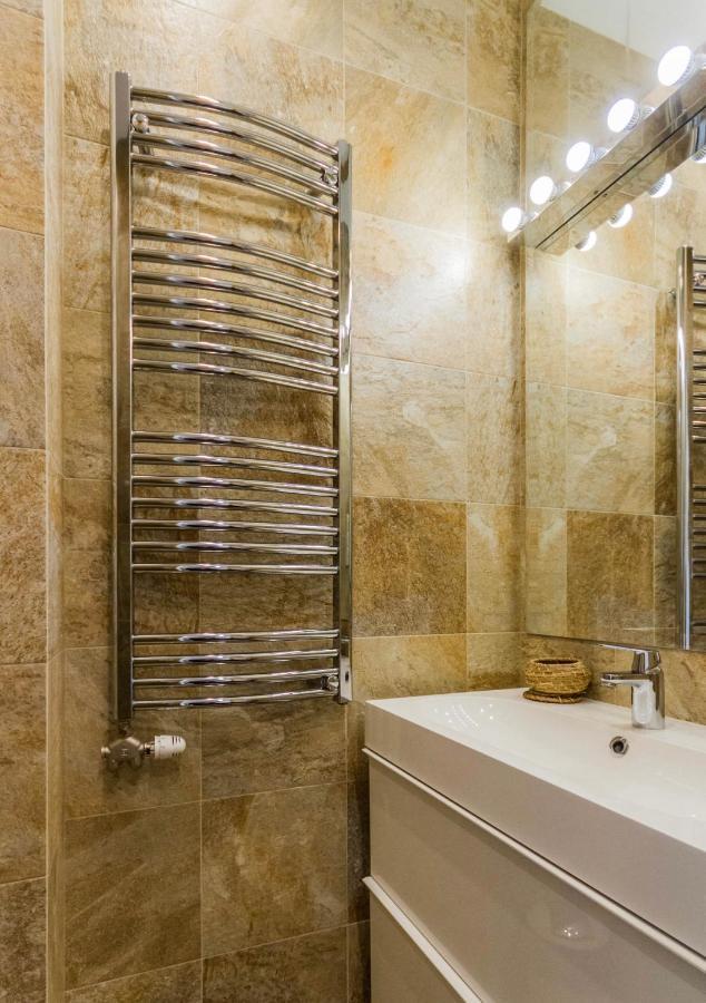 Chain Bridge Studio Apartment Budapeşte Dış mekan fotoğraf