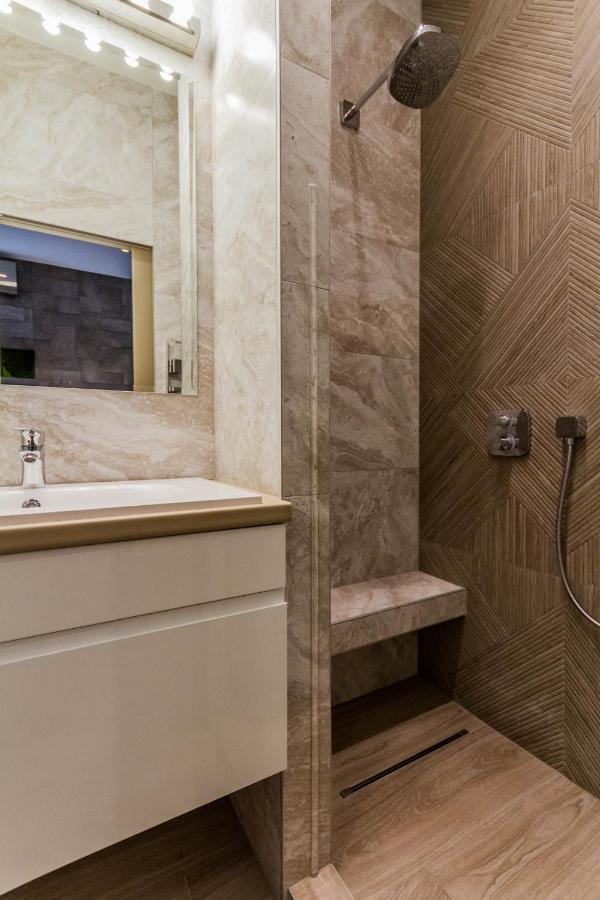 Chain Bridge Studio Apartment Budapeşte Dış mekan fotoğraf