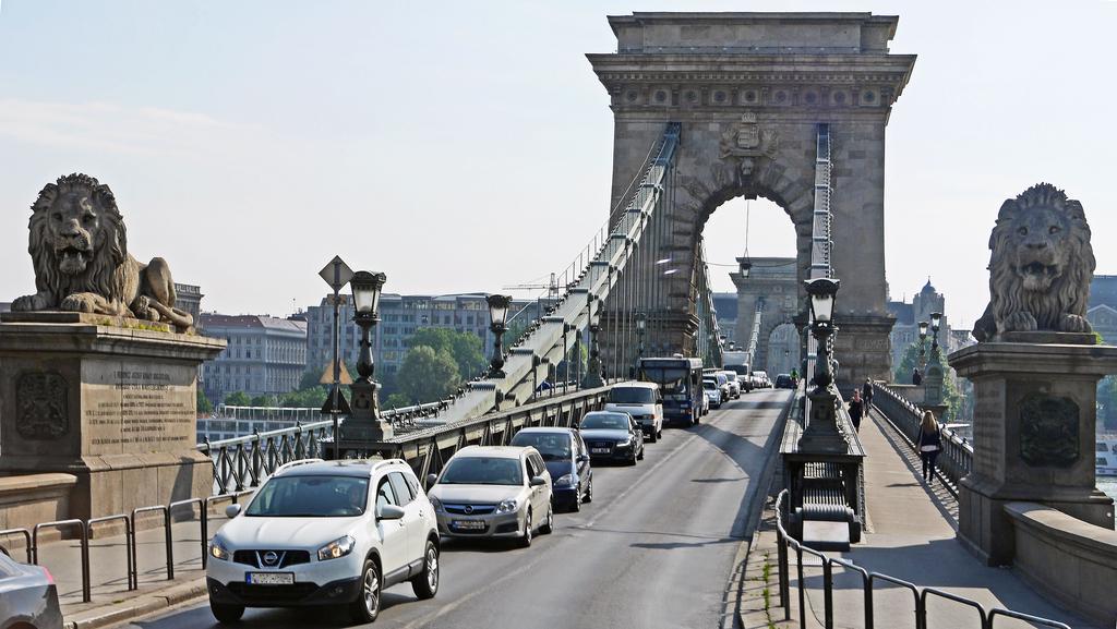Chain Bridge Studio Apartment Budapeşte Dış mekan fotoğraf
