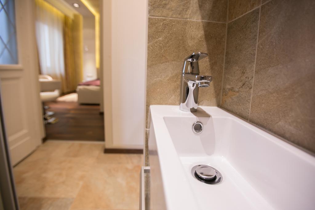 Chain Bridge Studio Apartment Budapeşte Dış mekan fotoğraf